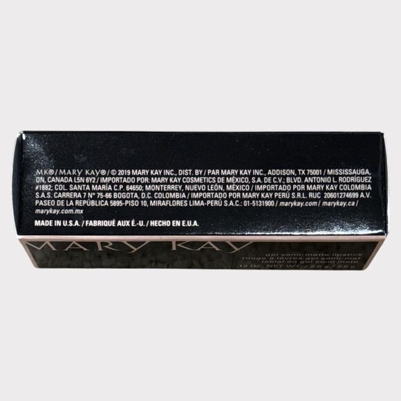 Mary Kay Gel Semi‑Matte Lipstick – "Trademark Pink" 💖 NIB - Picture 4 of 5